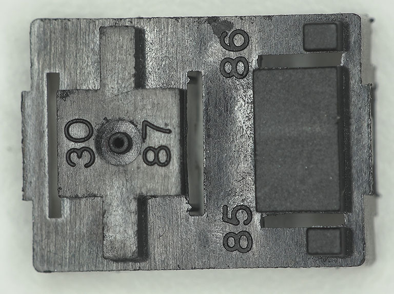 Black-Plastic-component-inspection-in4K.jpg